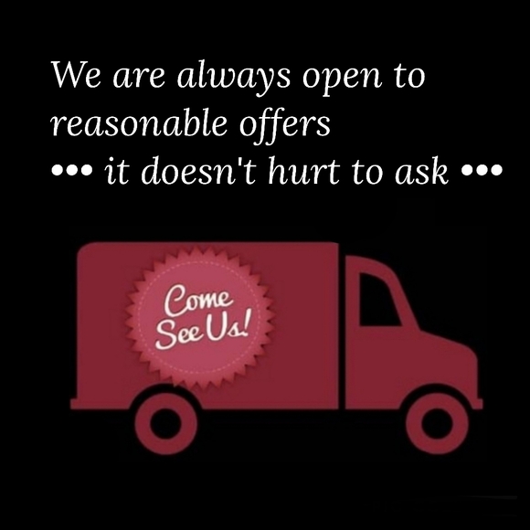 JACKETS AND COATS - Picture 3 of 4